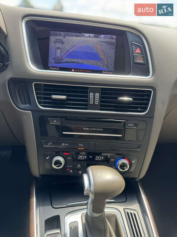 Внедорожник / Кроссовер Audi Q5 2015 в Львове