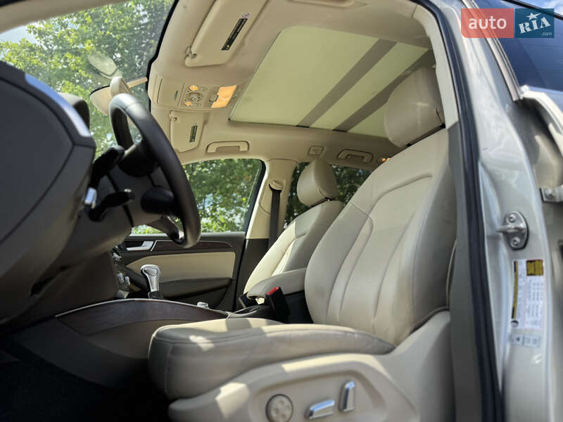 Внедорожник / Кроссовер Audi Q5 2015 в Львове