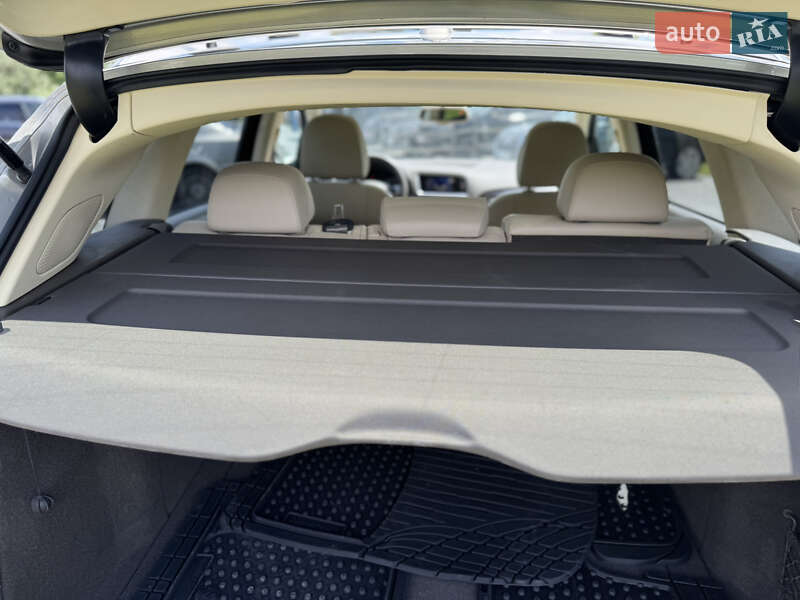 Внедорожник / Кроссовер Audi Q5 2015 в Львове