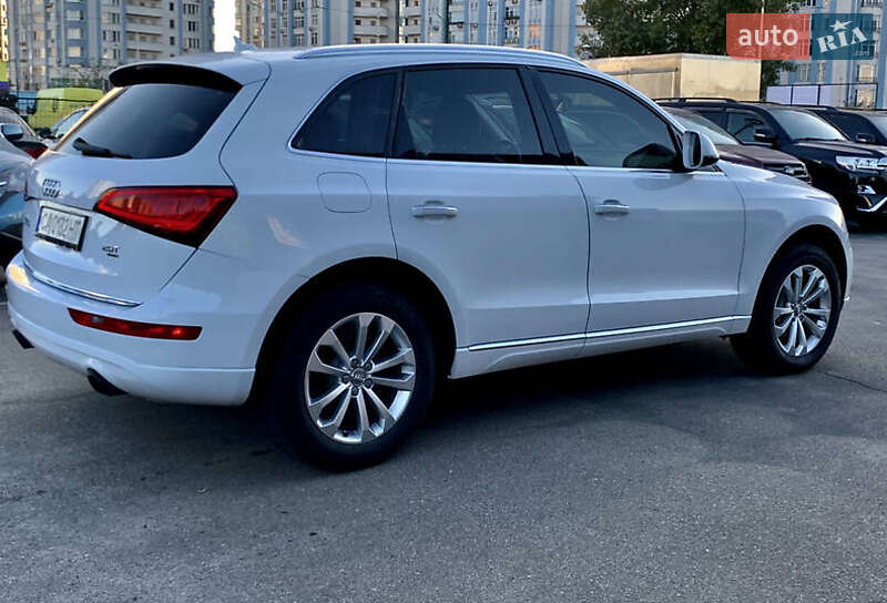 Позашляховик / Кросовер Audi Q5 2014 в Києві