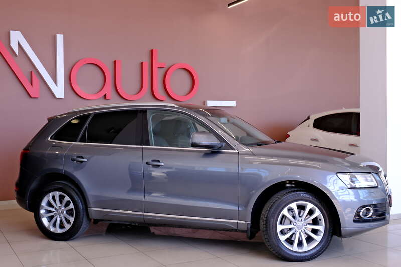 Позашляховик / Кросовер Audi Q5 2014 в Одесі