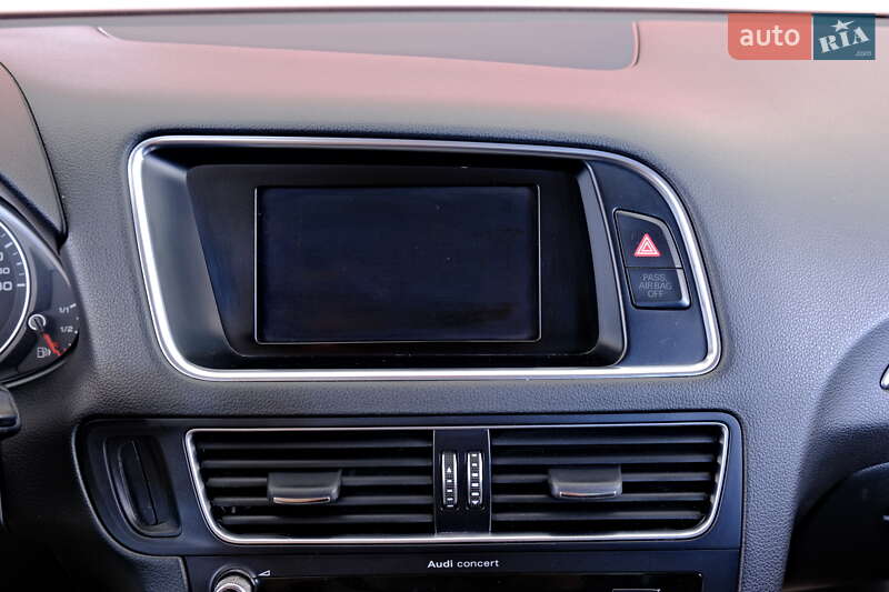 Позашляховик / Кросовер Audi Q5 2014 в Одесі