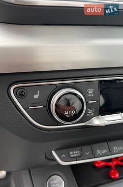 Внедорожник / Кроссовер Audi Q5 2022 в 