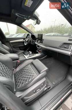 Внедорожник / Кроссовер Audi Q5 2022 в 