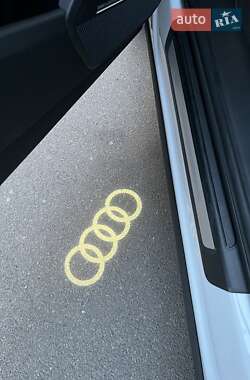 Внедорожник / Кроссовер Audi Q5 2019 в 