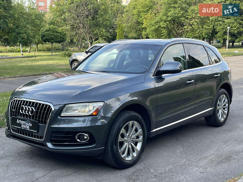 Позашляховик / Кросовер Audi Q5 2015 в 