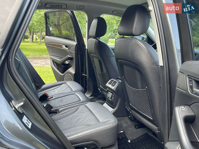 Внедорожник / Кроссовер Audi Q5 2015 в Ровно