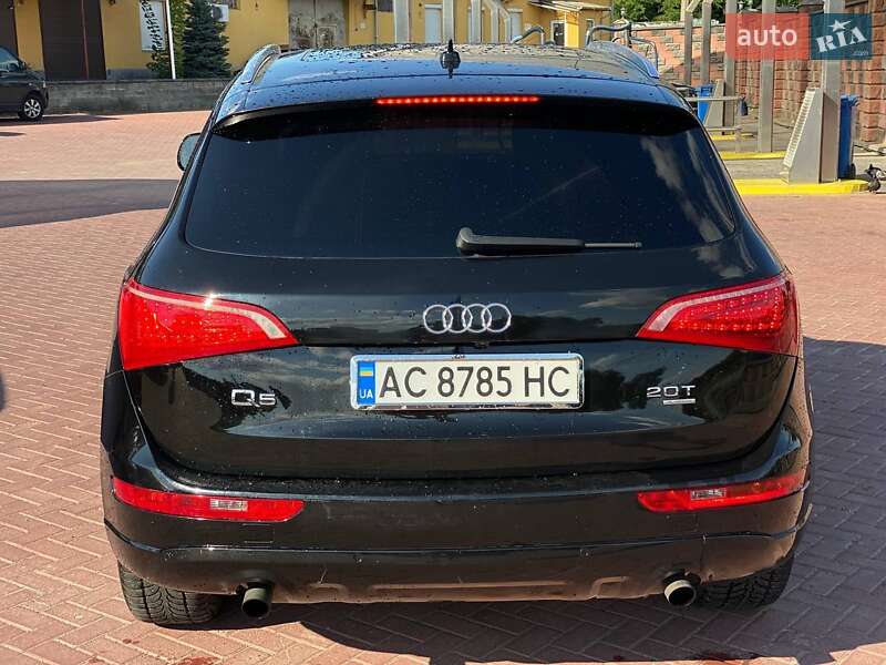 Позашляховик / Кросовер Audi Q5 2010 в Рівному