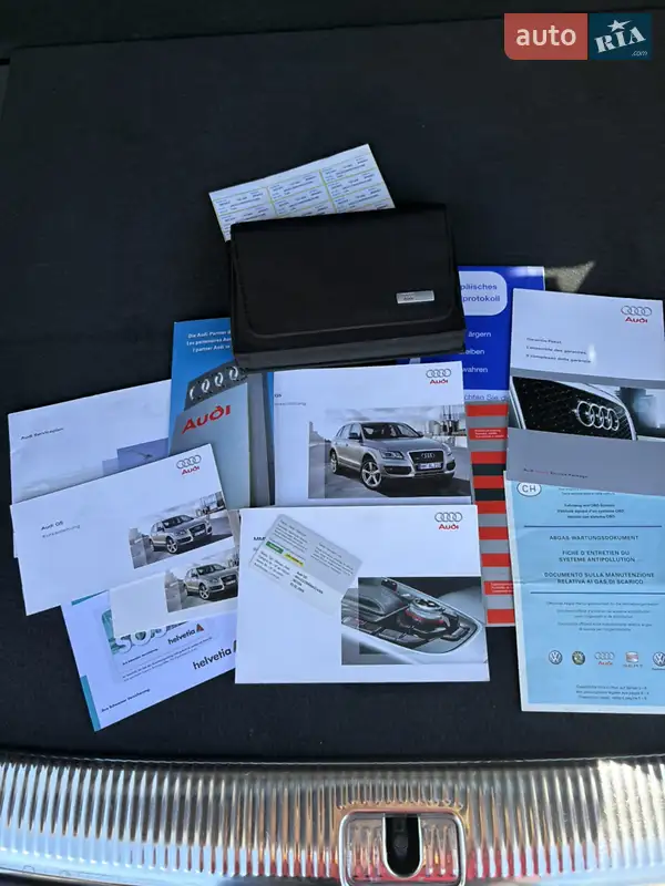 Позашляховик / Кросовер Audi Q5 2009 в Хмільнику документ