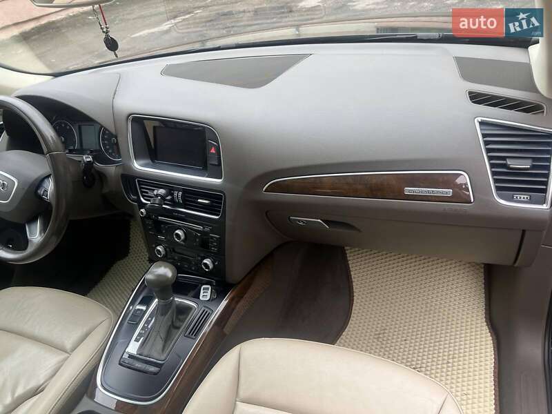 Внедорожник / Кроссовер Audi Q5 2015 в Самборе фото 12 Внедорожник / Кроссовер Audi Q5 2015 в Самборе