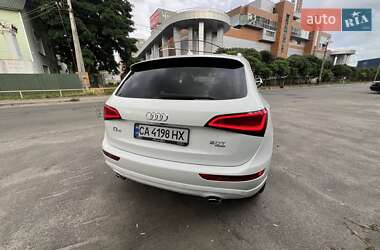 Позашляховик / Кросовер Audi Q5 2013 в 