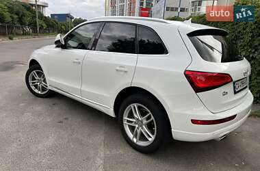 Позашляховик / Кросовер Audi Q5 2013 в 