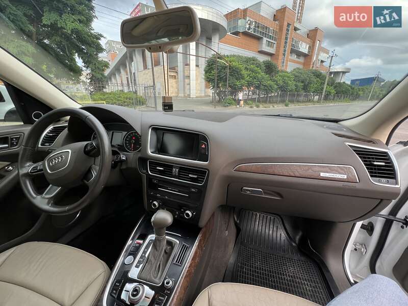 Позашляховик / Кросовер Audi Q5 2013 в Києві