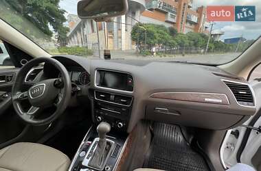 Позашляховик / Кросовер Audi Q5 2013 в 