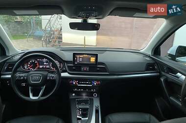 Внедорожник / Кроссовер Audi Q5 2018 в 