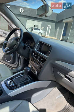 Внедорожник / Кроссовер Audi Q5 2013 в 