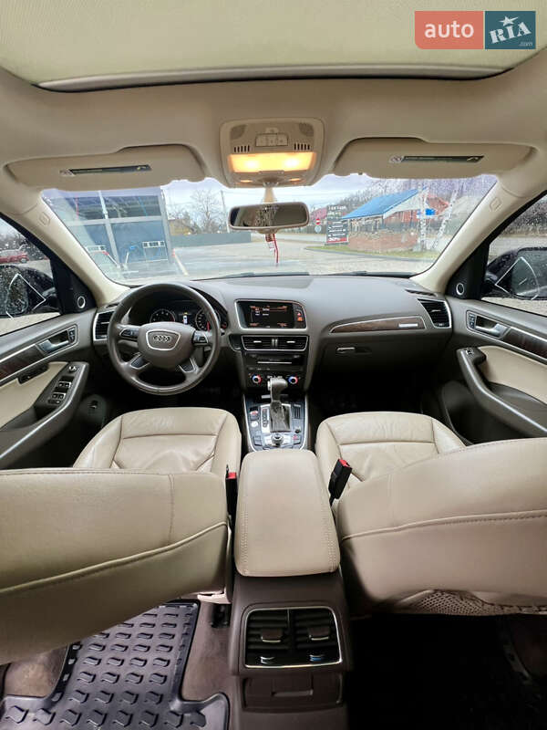 Внедорожник / Кроссовер Audi Q5 2015 в Долине