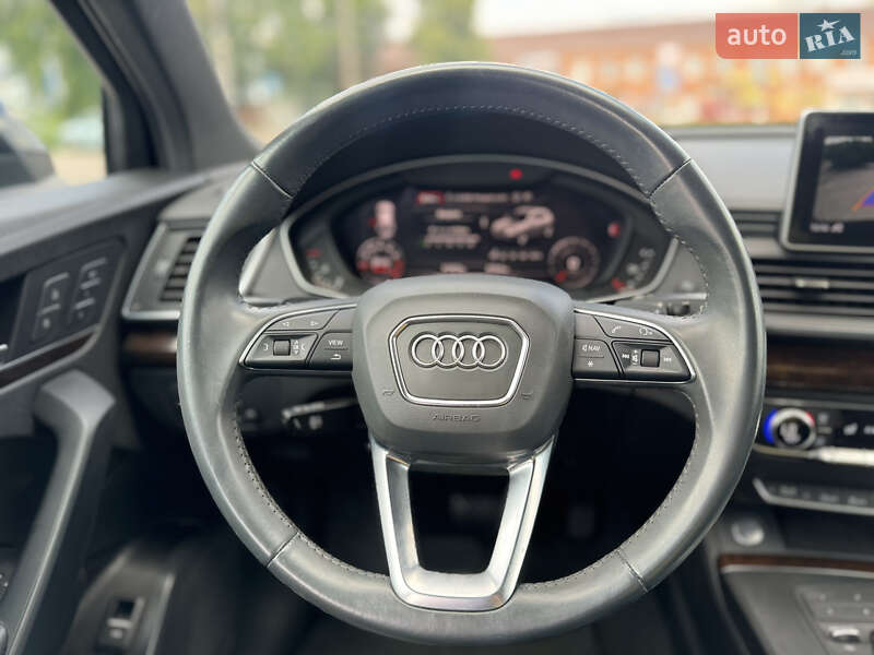 Позашляховик / Кросовер Audi Q5 2019 в Сумах