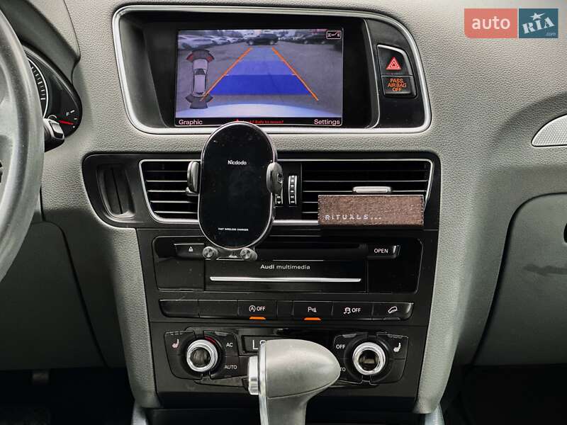 Позашляховик / Кросовер Audi Q5 2014 в Києві