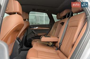 Внедорожник / Кроссовер Audi Q5 2022 в 