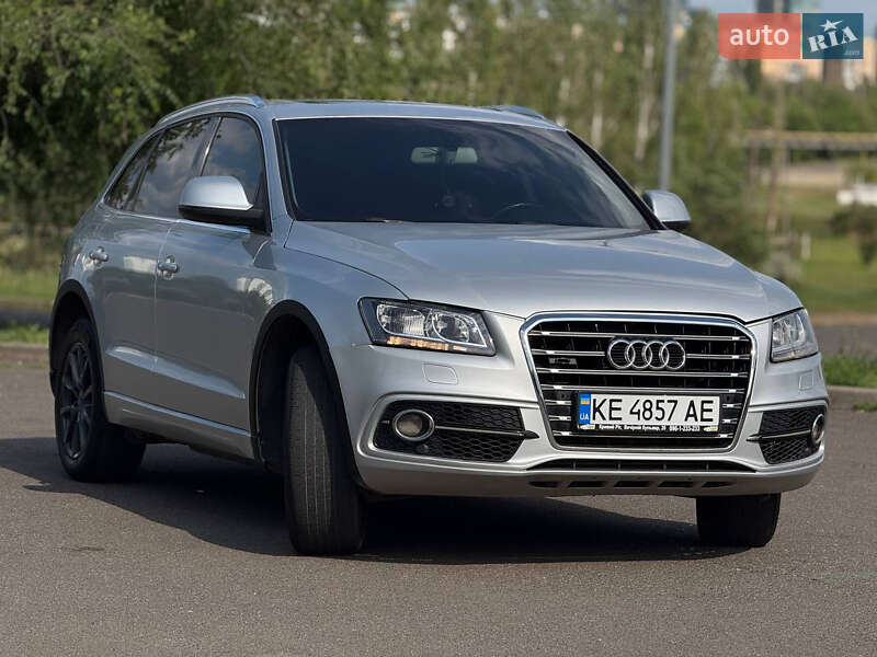 Позашляховик / Кросовер Audi Q5 2012 в Кривому Розі