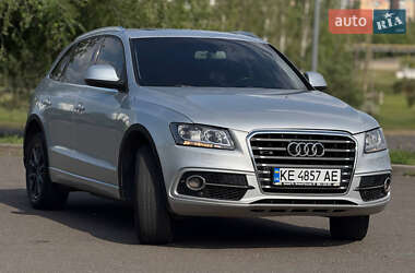 Внедорожник / Кроссовер Audi Q5 2012 в 