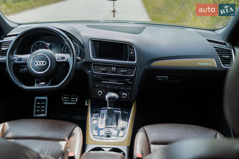 Позашляховик / Кросовер Audi Q5 2013 в Мостиській