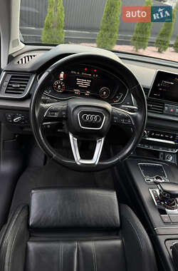 Позашляховик / Кросовер Audi Q5 2018 в 