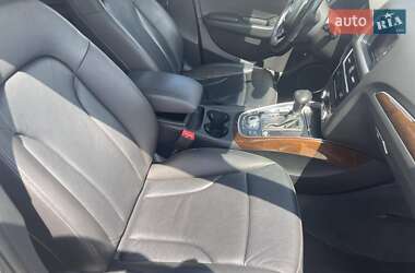 Внедорожник / Кроссовер Audi Q5 2015 в 