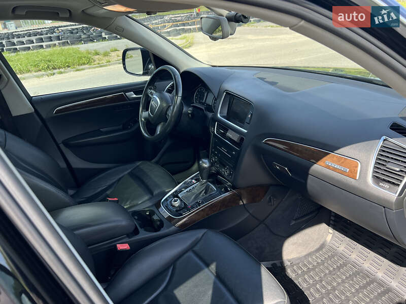 Позашляховик / Кросовер Audi Q5 2011 в Львові