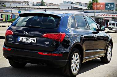 Внедорожник / Кроссовер Audi Q5 2011 в 