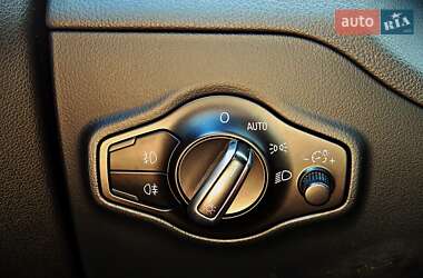 Внедорожник / Кроссовер Audi Q5 2011 в 