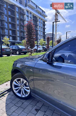 Внедорожник / Кроссовер Audi Q5 2011 в 