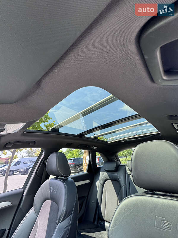 Позашляховик / Кросовер Audi Q5 2011 в Ужгороді