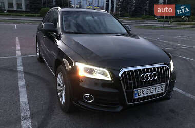 Внедорожник / Кроссовер Audi Q5 2014 в 