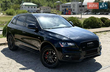 Позашляховик / Кросовер Audi Q5 2016 в 