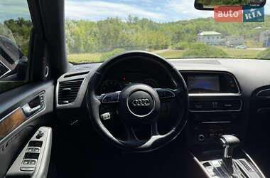 Позашляховик / Кросовер Audi Q5 2016 в 