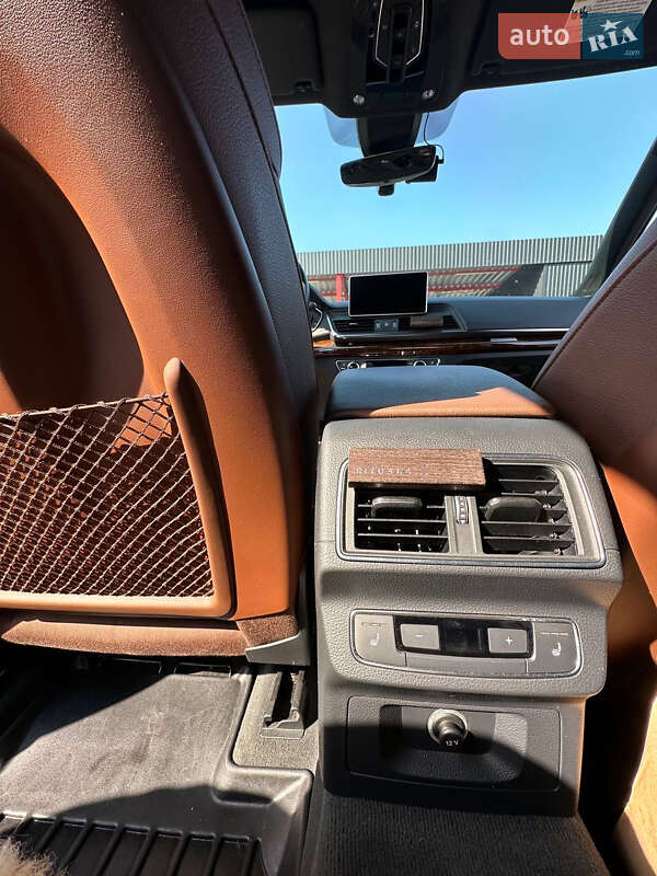 Внедорожник / Кроссовер Audi Q5 2017 в Кривом Роге фото 7 Внедорожник / Кроссовер Audi Q5 2017 в Кривом Роге