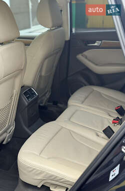 Внедорожник / Кроссовер Audi Q5 2013 в 