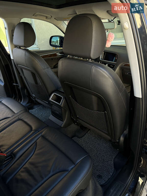 Позашляховик / Кросовер Audi Q5 2015 в Одесі