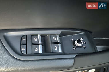Внедорожник / Кроссовер Audi Q5 2021 в 