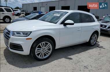 Внедорожник / Кроссовер Audi Q5 2019 в 