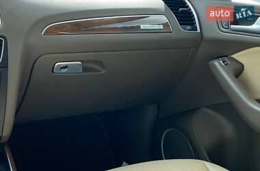 Внедорожник / Кроссовер Audi Q5 2015 в 