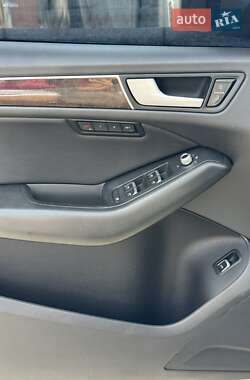 Внедорожник / Кроссовер Audi Q5 2012 в 