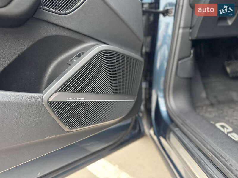 Внедорожник / Кроссовер Audi Q5 2018 в Киеве