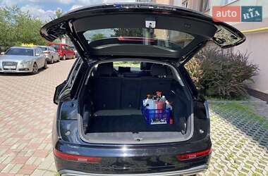 Внедорожник / Кроссовер Audi Q5 2020 в 