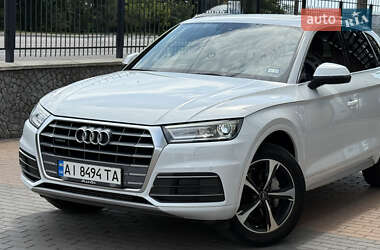 Внедорожник / Кроссовер Audi Q5 2020 в 