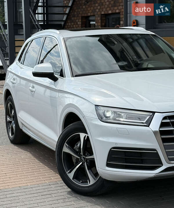 Внедорожник / Кроссовер Audi Q5 2020 в Белой Церкви