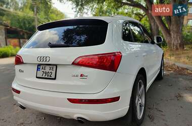 Внедорожник / Кроссовер Audi Q5 2009 в Днепре