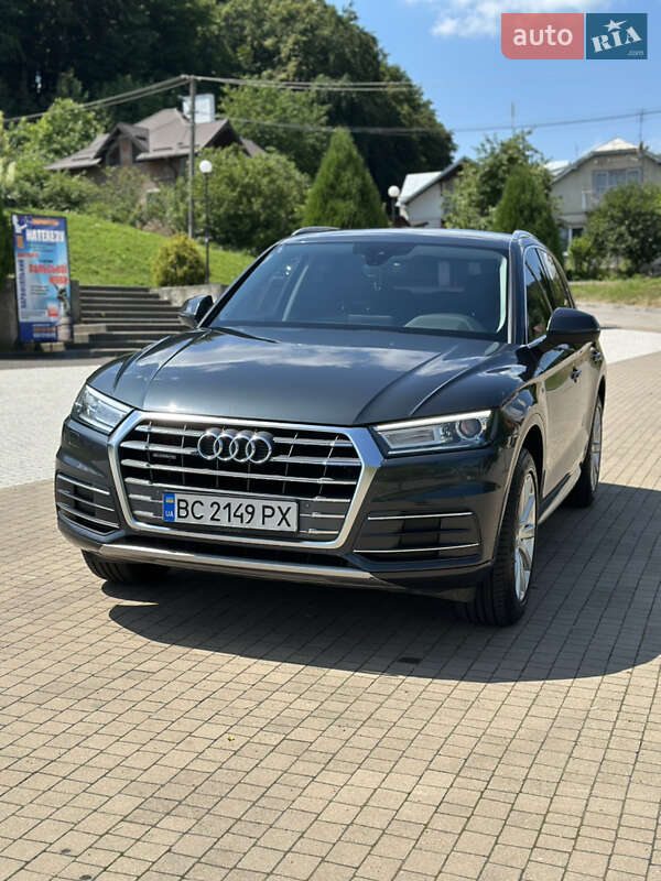 Позашляховик / Кросовер Audi Q5 2017 в Львові